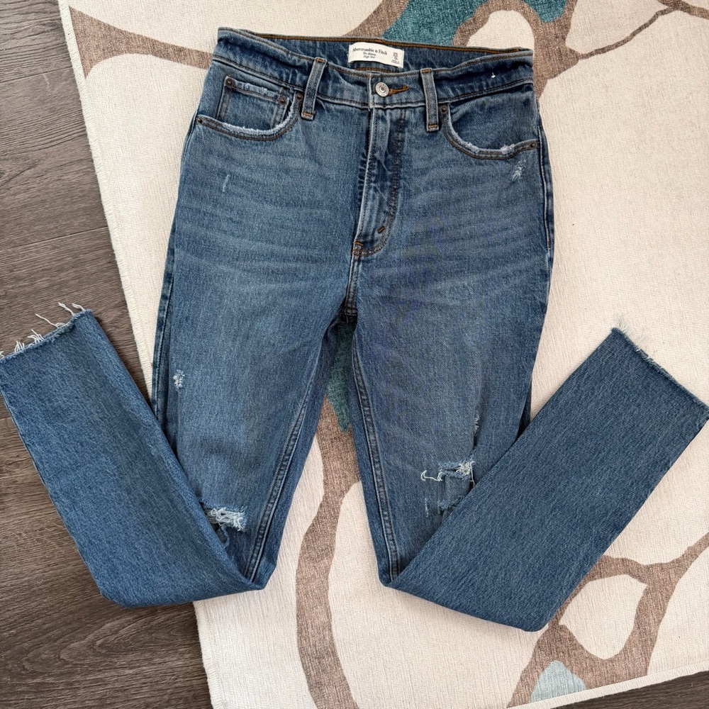 Abercrombie & Fitch | The Skinny High Rise Dark Wash Distressed Cutoff Hem Jeans - Picture 2 of 6